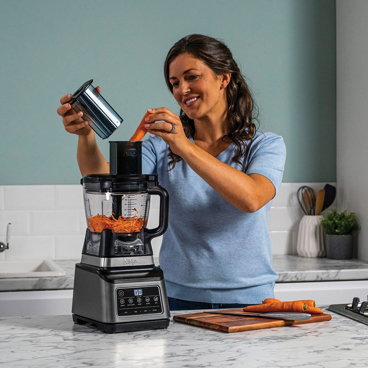 Kompakt-Küchenmaschine 3-in-1 mit Auto-iQ BN800EU