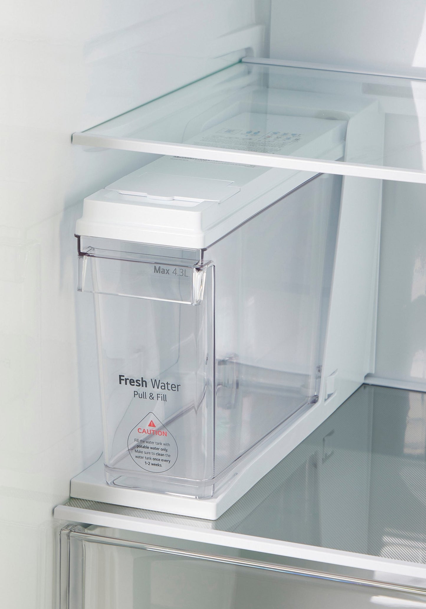 LG Side-by-Side GSLC41EPPE Total No Frost, LINEARCooling, Multi-Airflow, Integrierter Wassertank