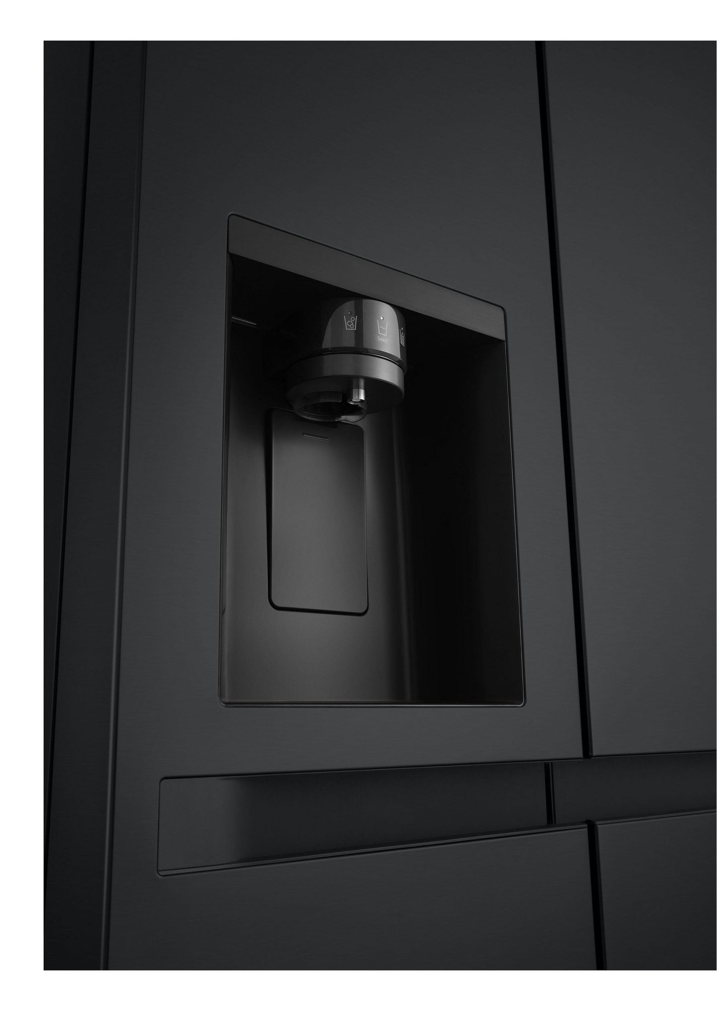 LG Side-by-Side GSLC41EPPE Total No Frost, LINEARCooling, Multi-Airflow, Integrierter Wassertank